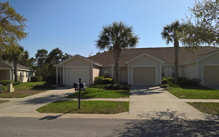 You can rent a beautiful carriage home on a temporary basis in Panama City.